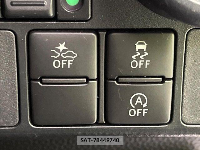 Toyota ROOMY 2017-11 8209941-4