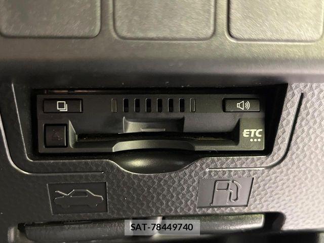 Toyota ROOMY 2017-11 8209941-6