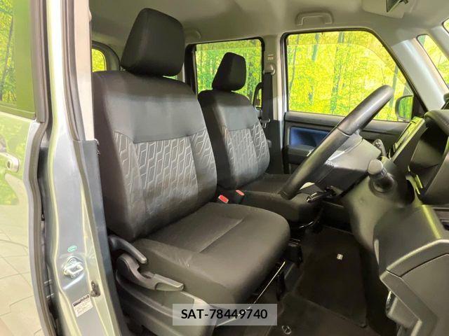 Toyota ROOMY 2017-11 8209941-7