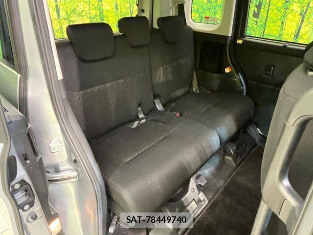 Toyota ROOMY 2017-11 8209941-8
