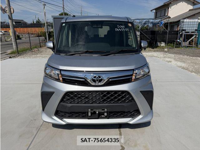 Toyota ROOMY 2022-06 8209940-9