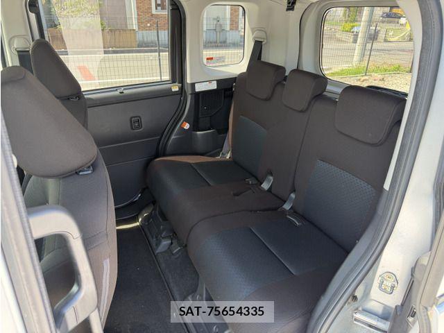 Toyota ROOMY 2022-06 8209940-19