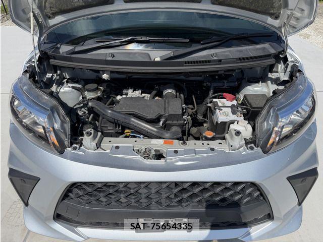 Toyota ROOMY 2022-06 8209940-3