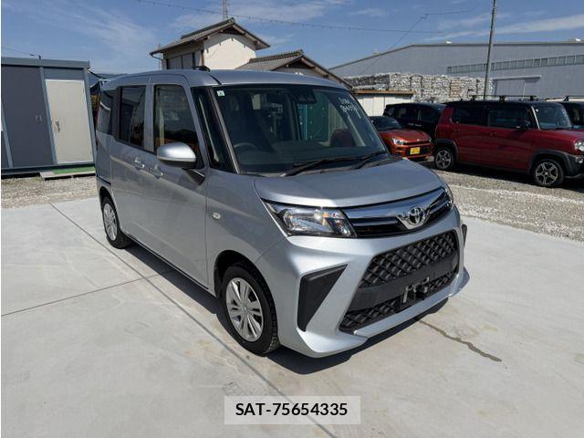 Toyota ROOMY 2022-06 8209940-8