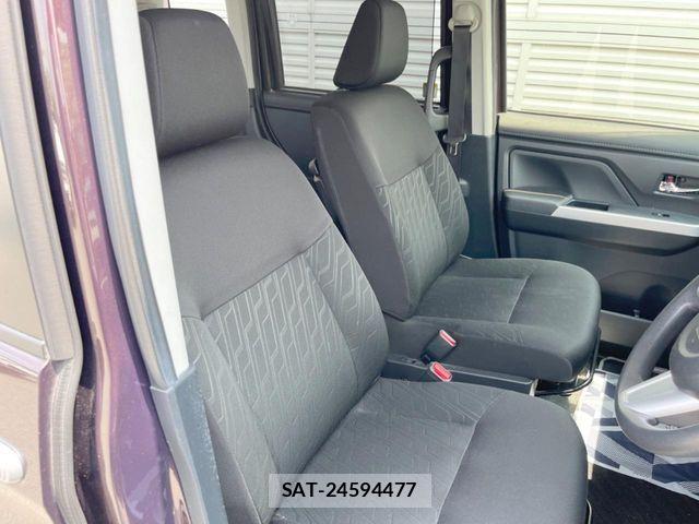Toyota ROOMY 2019-10 8209953-7