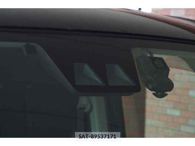 Toyota ROOMY 2021-11 8209923-11