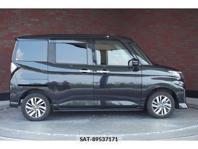 Toyota ROOMY 2021-11 8209923-1