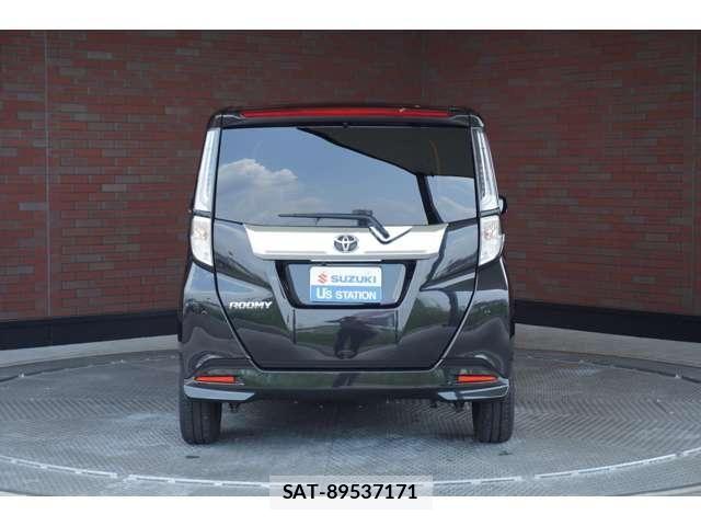 Toyota ROOMY 2021-11 8209923-2