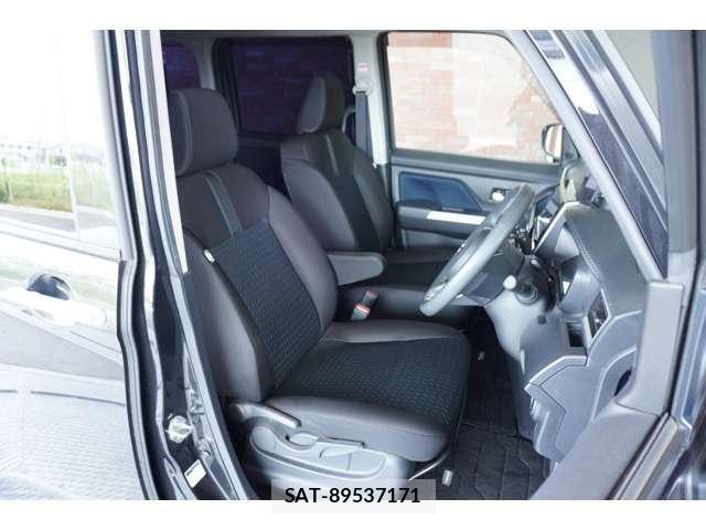 Toyota ROOMY 2021-11 8209923-5