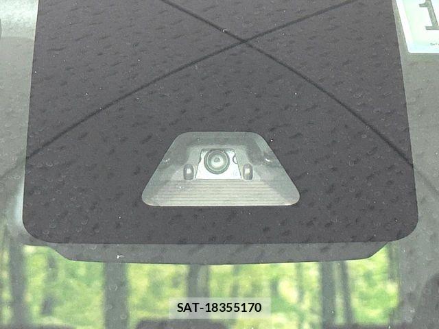 Toyota ROOMY 2016-12 8209935-5