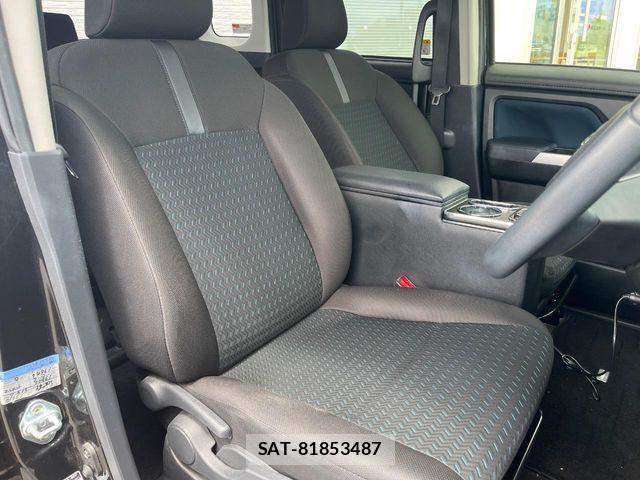 Toyota ROOMY 2020-11 8209932-8