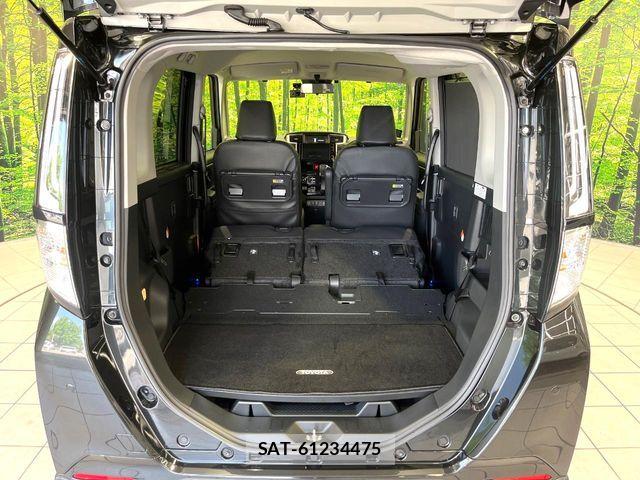 Toyota ROOMY 2025-11 8209894-9
