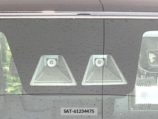 Toyota ROOMY 2025-11 8209894-6