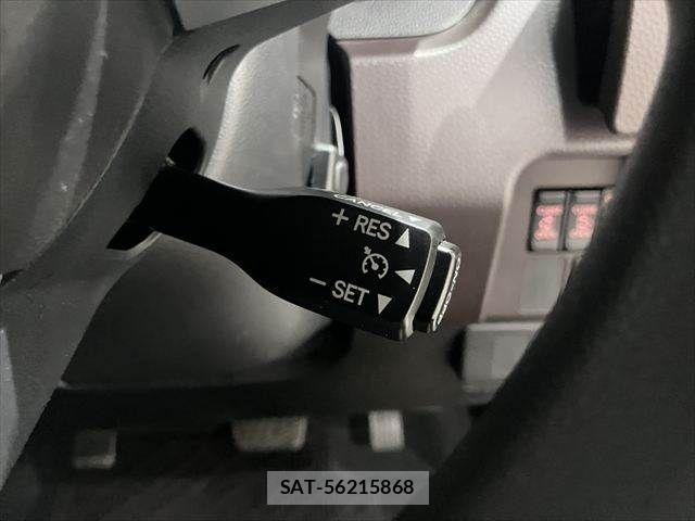 Toyota ROOMY 2018-05 8209951-13