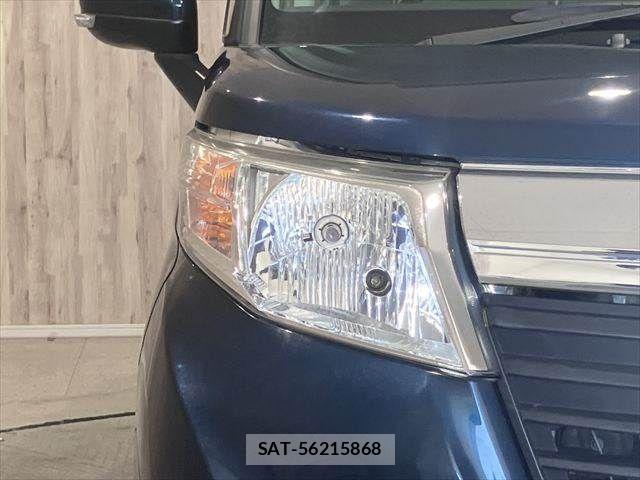 Toyota ROOMY 2018-05 8209951-26
