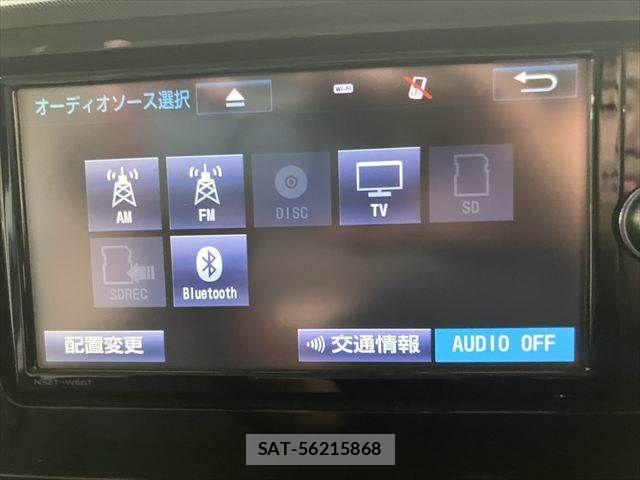 Toyota ROOMY 2018-05 8209951-5