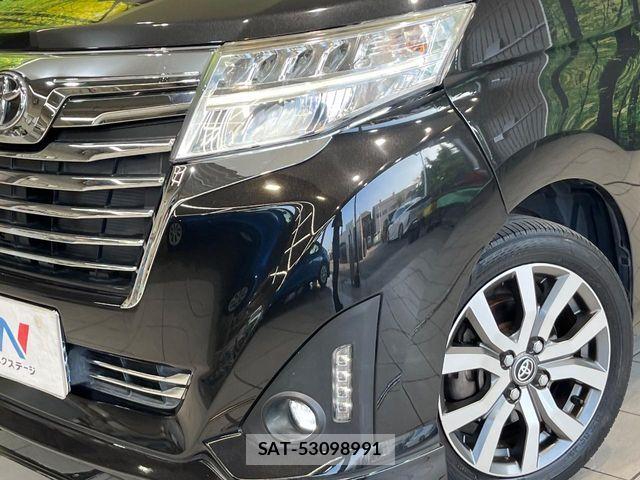 Toyota ROOMY 2017-06 8209934-11