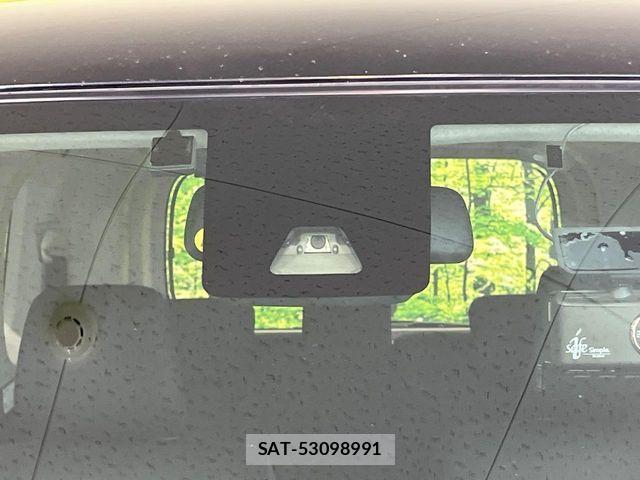 Toyota ROOMY 2017-06 8209934-2