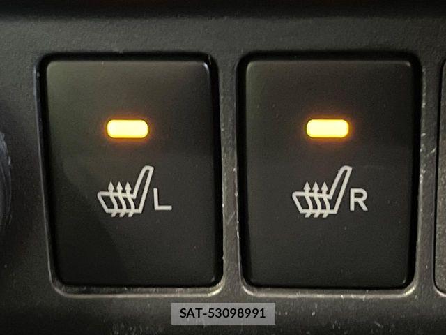 Toyota ROOMY 2017-06 8209934-6