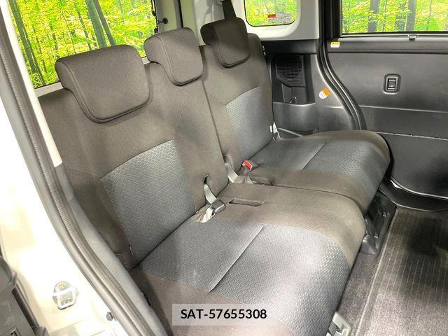 Toyota ROOMY 2021-06 8209922-8