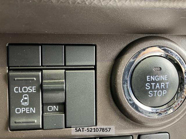 Toyota ROOMY 2021-06 8209931-9