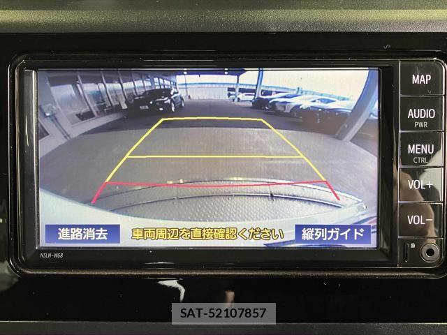 Toyota ROOMY 2021-06 8209931-8