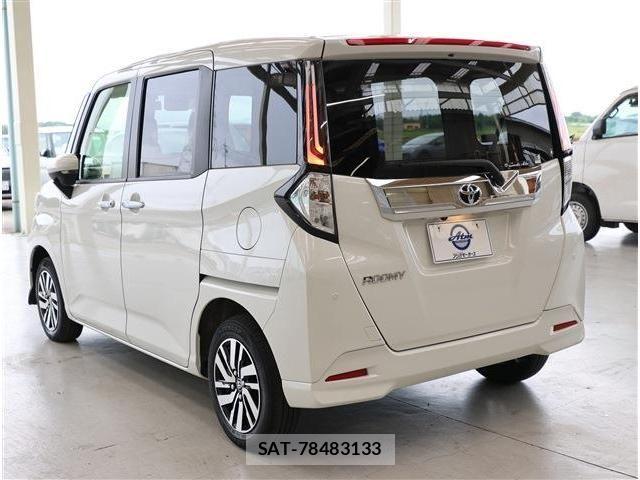 Toyota ROOMY 2021-06 8209921-26