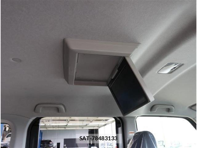 Toyota ROOMY 2021-06 8209921-5