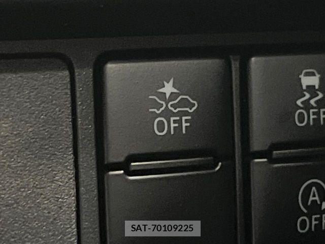 Toyota ROOMY 2020-12 8209916-4