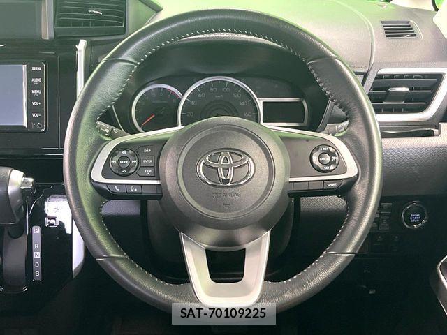 Toyota ROOMY 2020-12 8209916-7