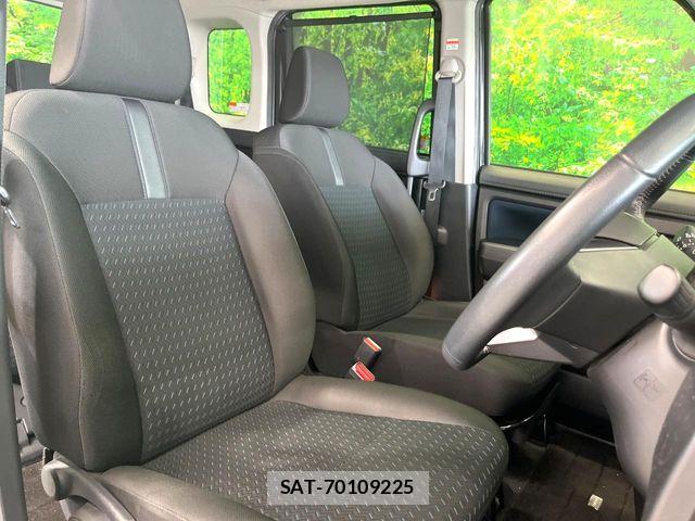Toyota ROOMY 2020-12 8209916-8