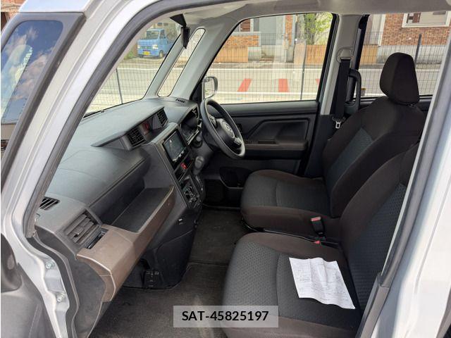 Toyota ROOMY 2022-05 8209948-19