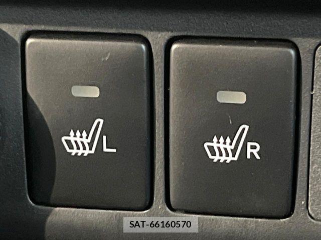 Toyota ROOMY 2025-02 8209892-6