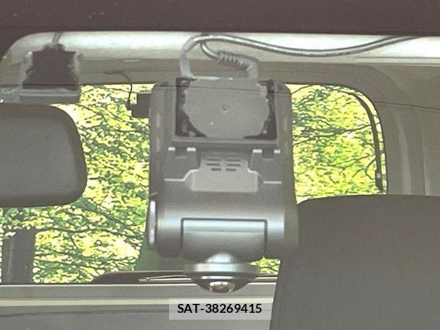 Toyota ROOMY 2022-03 8209915-7