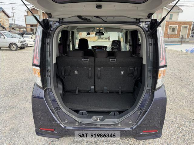 Toyota ROOMY 2021-05 8209933-14