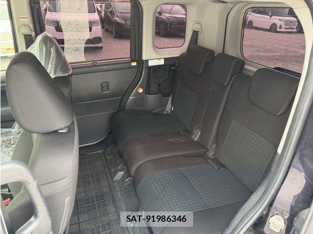 Toyota ROOMY 2021-05 8209933-17
