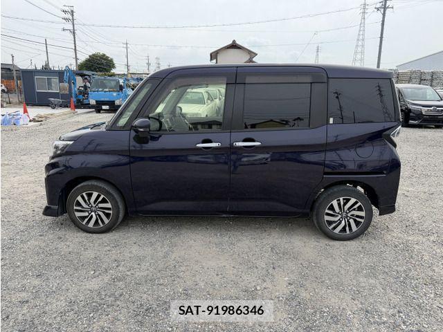 Toyota ROOMY 2021-05 8209933-4