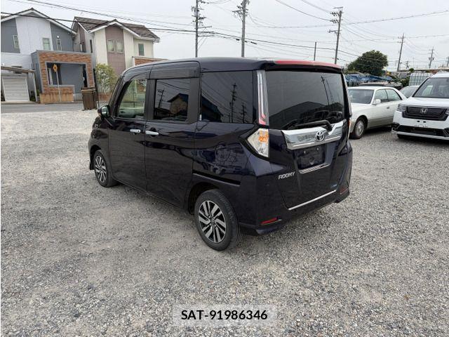 Toyota ROOMY 2021-05 8209933-5