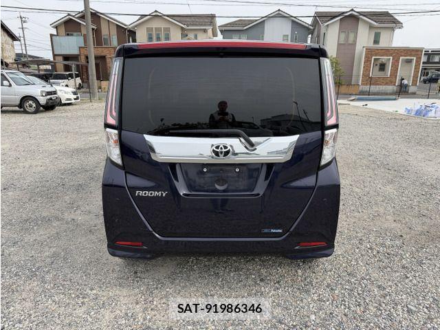 Toyota ROOMY 2021-05 8209933-6