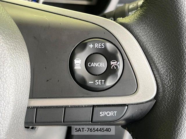 Toyota ROOMY 2022-09 8209905-3