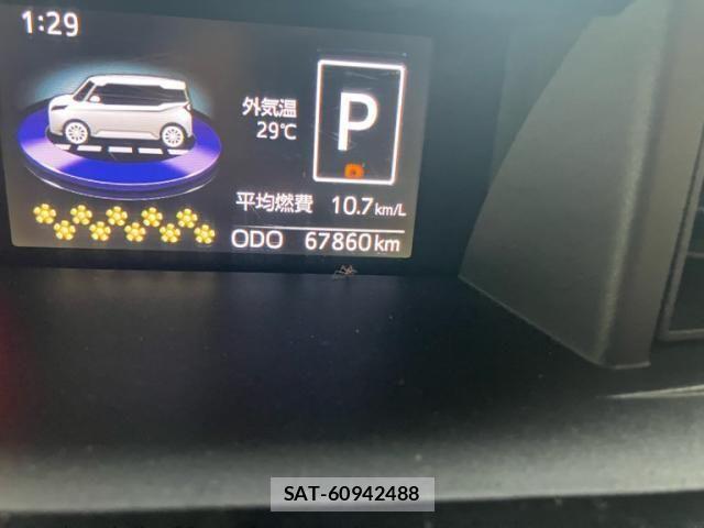Toyota ROOMY 2017-08 8231640-12