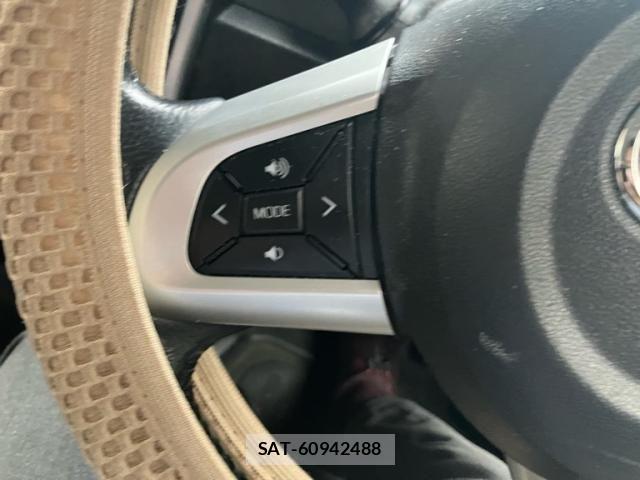 Toyota ROOMY 2017-08 8231640-20