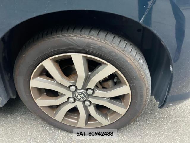 Toyota ROOMY 2017-08 8231640-2