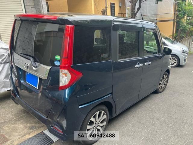 Toyota ROOMY 2017-08 8231640-7