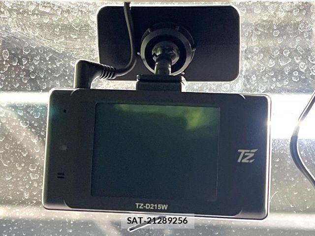 Toyota ROOMY 2022-03 8231631-6