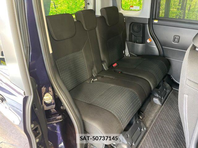 Toyota ROOMY 2021-10 8231633-8