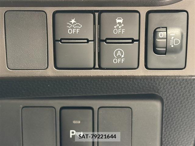 Toyota ROOMY 2021-03 8231635-11