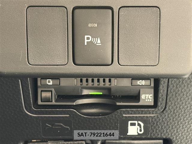 Toyota ROOMY 2021-03 8231635-12