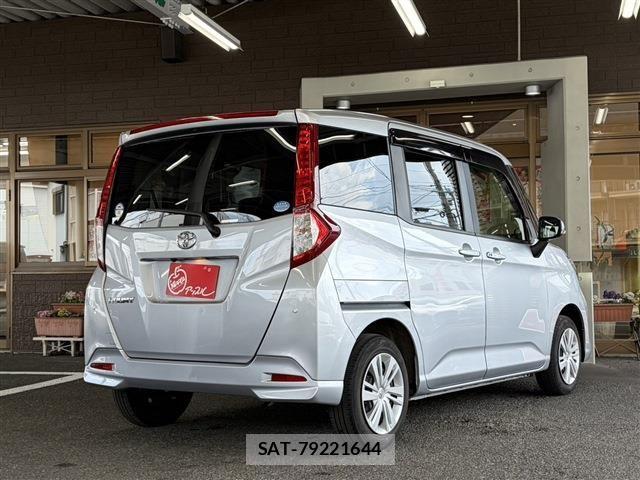 Toyota ROOMY 2021-03 8231635-3