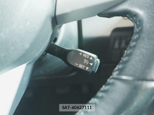 Toyota ROOMY 2017-12 8231641-14